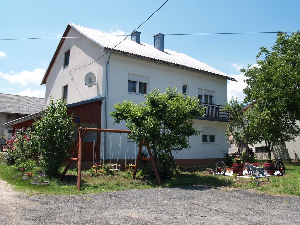 Rooms Zigic Korenica Exterior photo