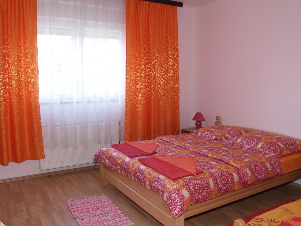 Rooms Zigic Korenica Room photo
