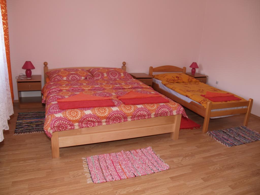 Rooms Zigic Korenica Room photo